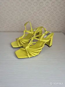 Босоножки Zara, размер 37, состояние новых