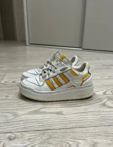 Кроссовки Adidas оригинал