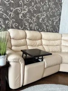 Диван