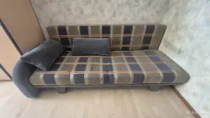 Мебель в жилую комнату (идеально для детской комнаты)