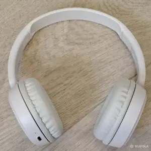 Беспроводные наушники с микрофоном JVC