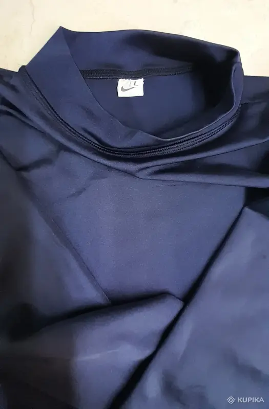 Лонгслив Nike удлинённый для тренировок
