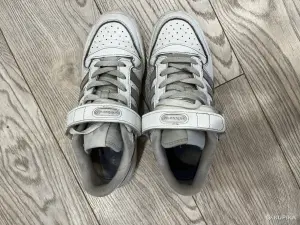 Кроссовки Adidas оригинал