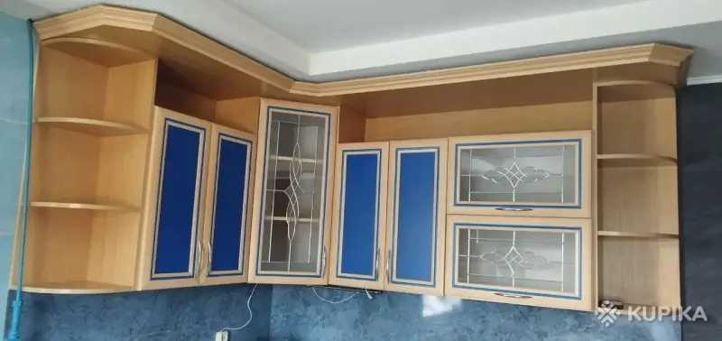 Кухня угловая б/у