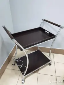 Сервировочный столик