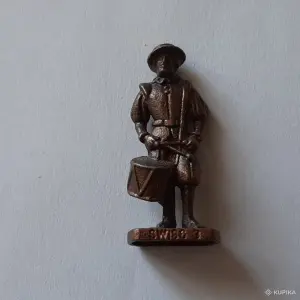 Коллекционные солдатики.