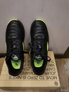 Сороконожки Joma Toledo