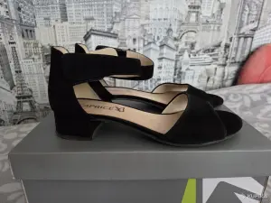 Босоножки женские нат.кожа, велюр р. 37