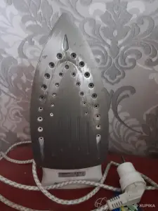 Утюг продаю