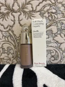 Контуринг Rare Beauty gentle