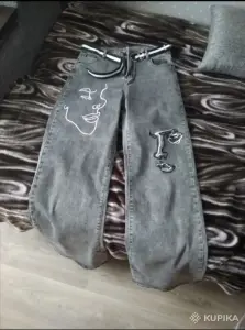 Джинсы