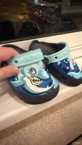 Crocs c7