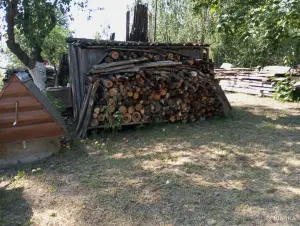 УЧАСТОК С ДОМОМ