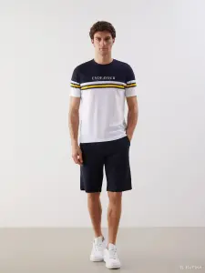 Футболка LC Waikiki р-р 48-50 (М)-новая.