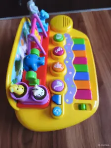 Детская музыкальная игрушка