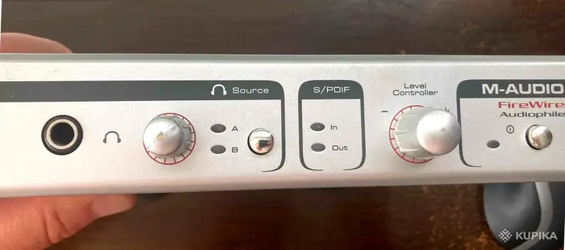 Внешняя звуковая карта M-Audio Audiophile FireWire