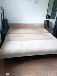 Диван