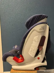 Детское автокресло britax romer
