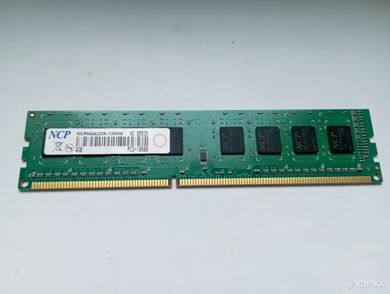 DDR3 4GB PC3-10600