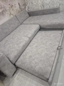 Диван