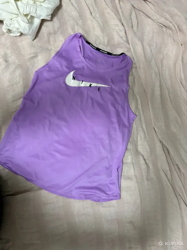 Женская спортивная одежда - Nike оригинал майка - Вся Беларусь - Фото 2 Nike оригинал майка - Вся Беларусь - 255726 - Доска объявлений Kupika.by - Фото 2