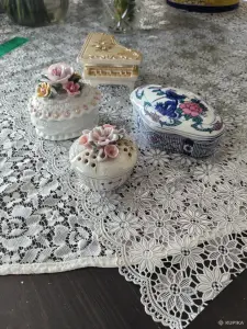 Шкатулки