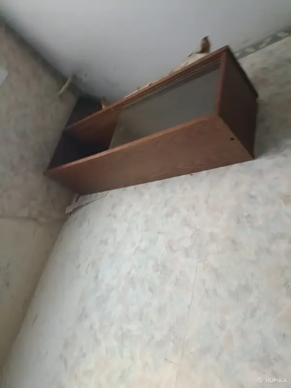 Книжные полки,