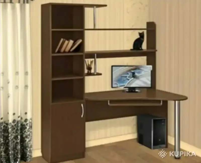 Письменный стол