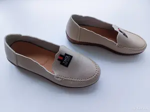 Женские мокасины