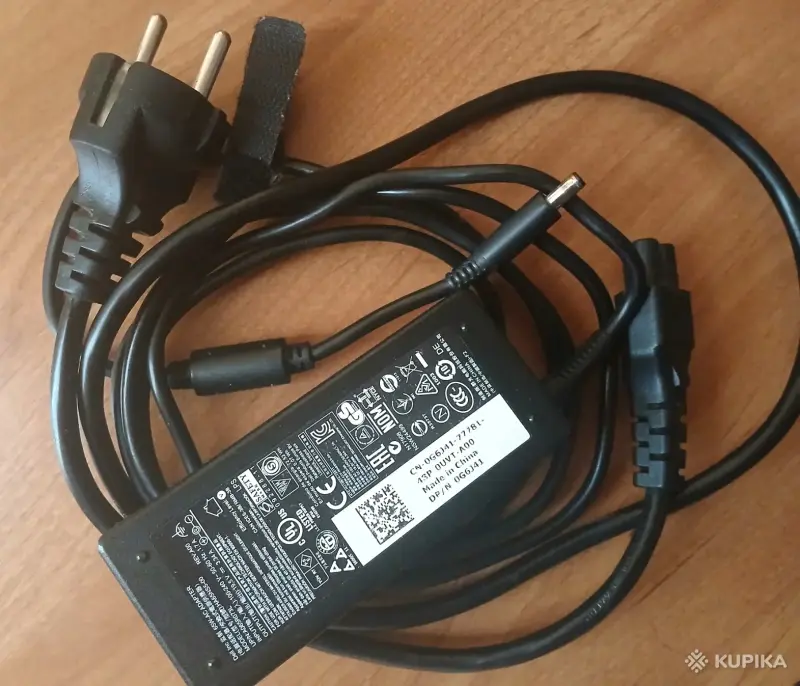 Оригинальная зарядка (блок питания) от ноутбука Dell