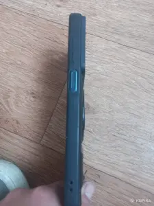 Мобильный телефон