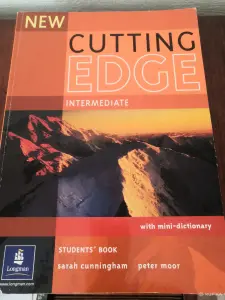 Комплект книг New Cutting Edge Intermediate Students' Book