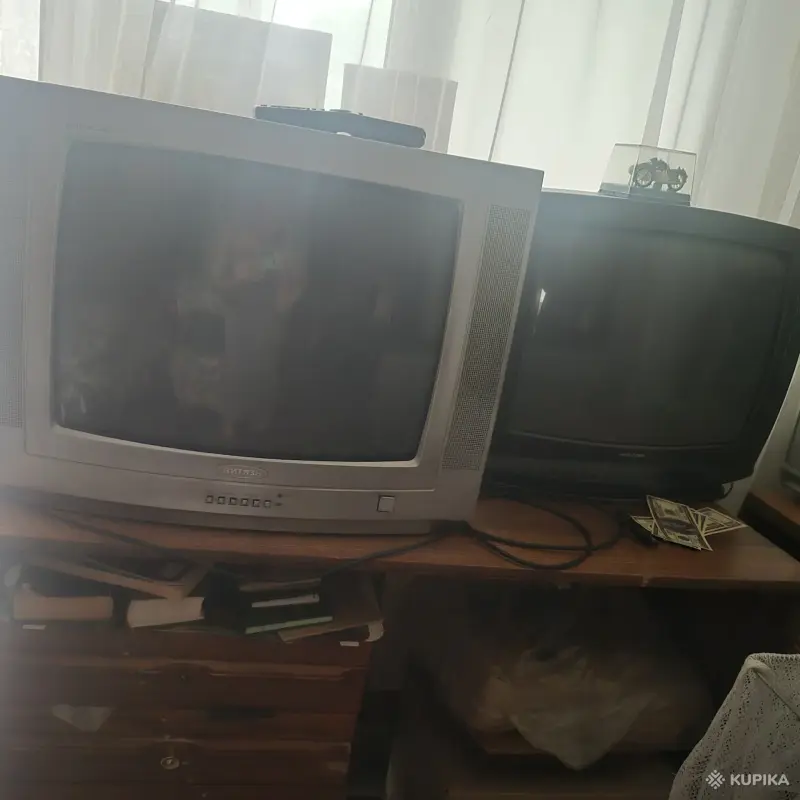 Телевизор