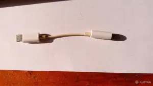Адаптер Apple Lightning - Jack 3.5 мм