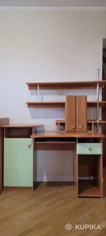 Стол компьютерный (с полкой)