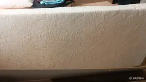 Кровать