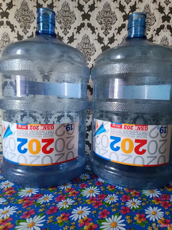 2 бутыля 19л