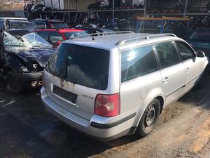 Б/У запчасти Volkswagen Passat 5 2000-2005 с доставкой