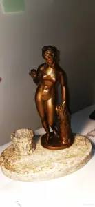 бронзовая статуэтка