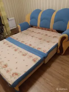 Диван