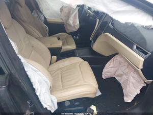 Б/У запчасти Tesla Model X 2015-2021 с доставкой