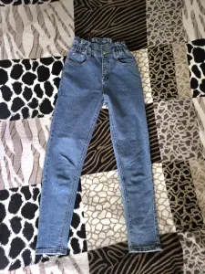 Джинсы женские р. 42, XS