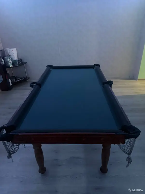 Бильярд, Бильярдный стол