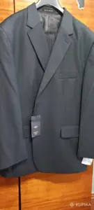 Мужские костюмы новые