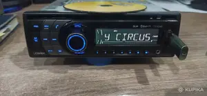 CD/MP3-магнитола Clarion USB, Bluetooth