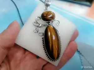 Кулон с Тигровым глазом.