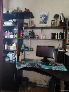 Письменный стол
