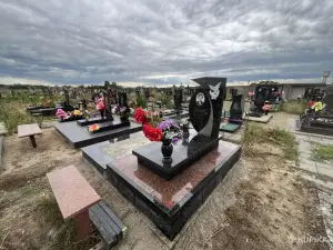 Благоустройство мест захоронений — оформление мемориалов и кладбищенных участков