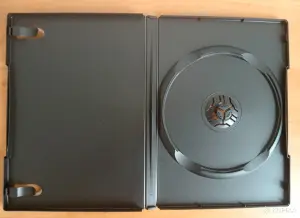 НОВЫЕ боксы (коробки) для дисков DVD (17 шт)