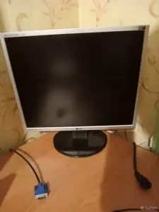 Монитор LG